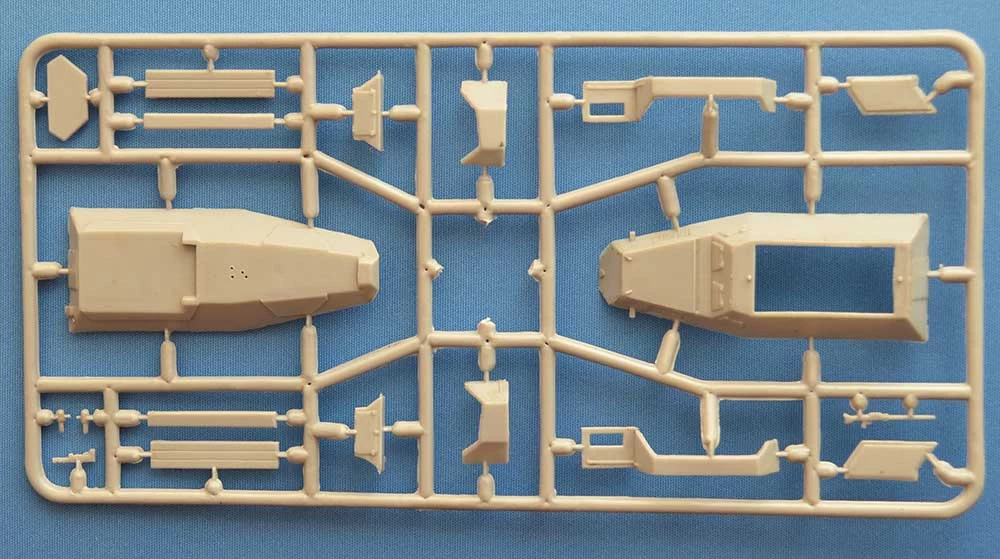 ACE 72538 Leichter Radschlepper Laffly W15T - Image 3