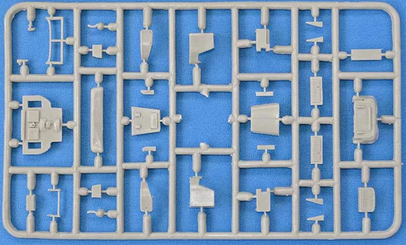 ACE 72538 Leichter Radschlepper Laffly W15T - Image 5