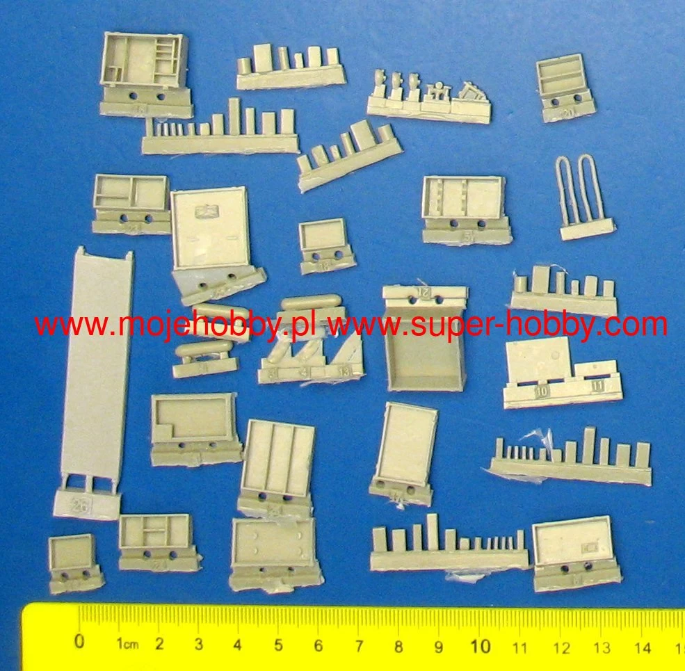 Plus Model 434 German Medical Set - Image 6