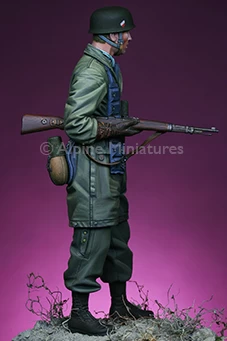 Alpine Miniatures 16019 German Fallschirmjäger - Image 7