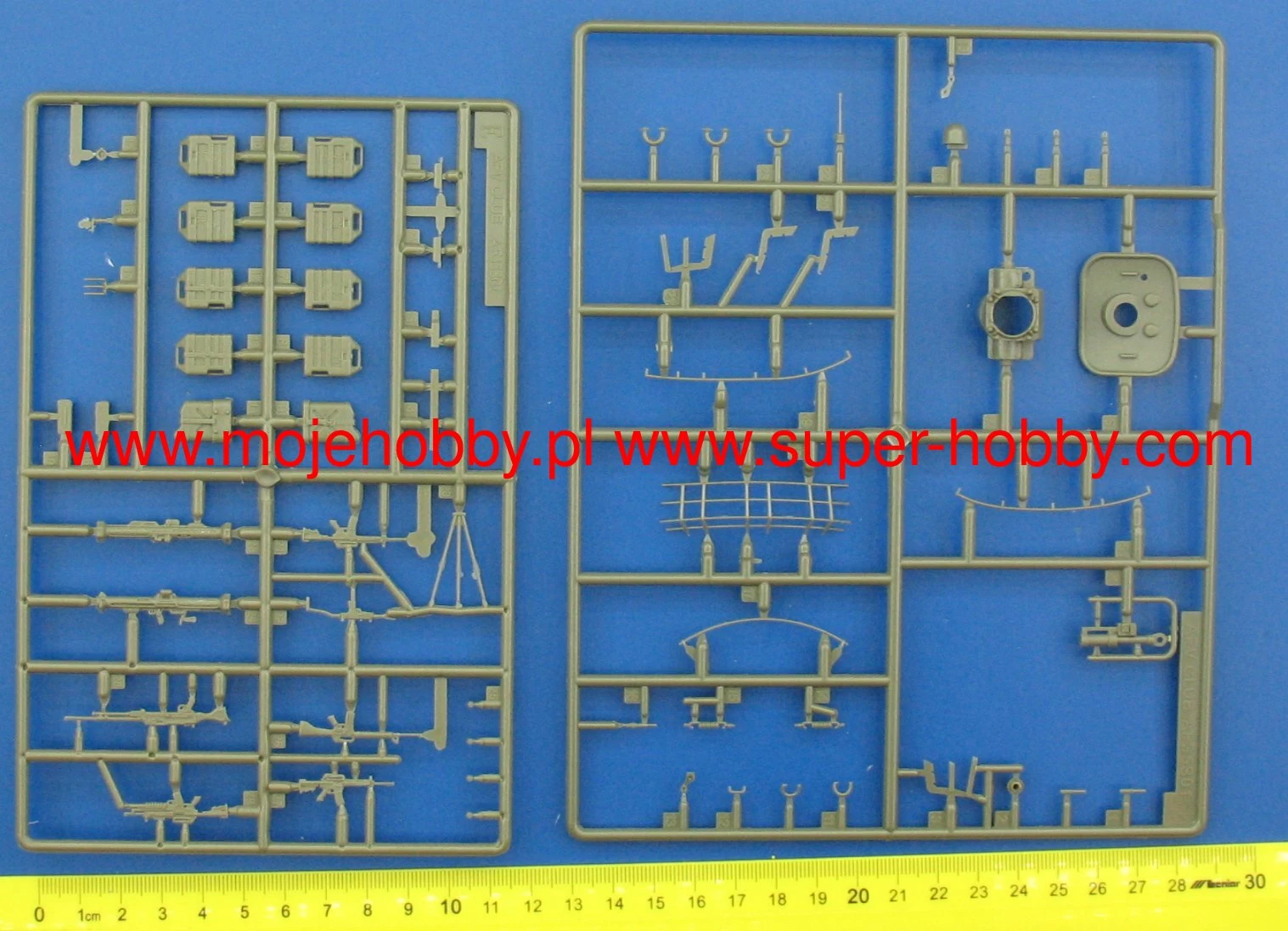 AFV Club 35315 ROC ARMY CM-11 Brave Tiger (based On Hull Parts From AFV Club M60 Kits With New M48 Turret) - Image 10