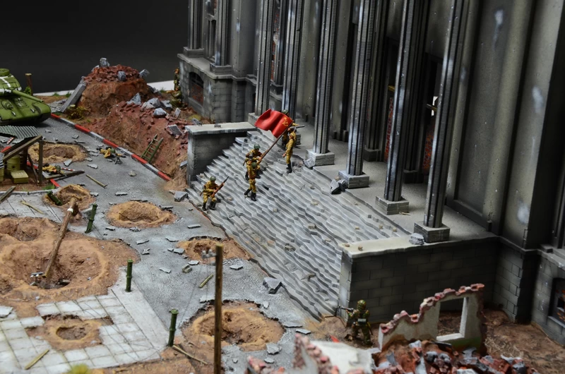 Italeri 6195 Battle For The Reichstag 1945 - BATTLE SET - Image 2