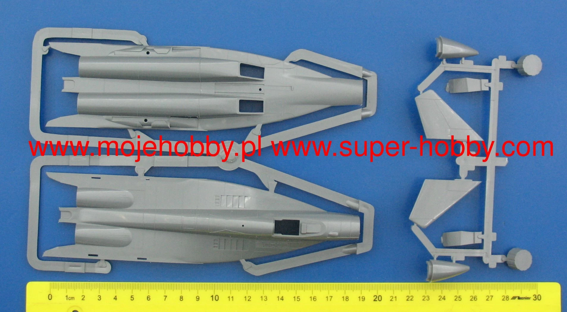 MisterCraft D97s MiG-29A Fulcrum 'Polish Rocket' - Model Set - Image 4