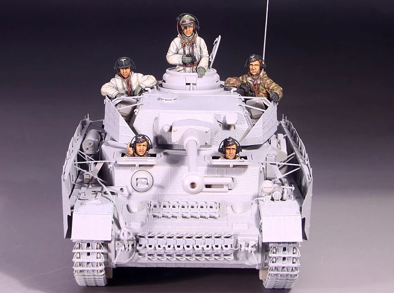 Valkyrie Miniatures 35001W WWII German Wehrmacht Tank Crew Set - Image 6