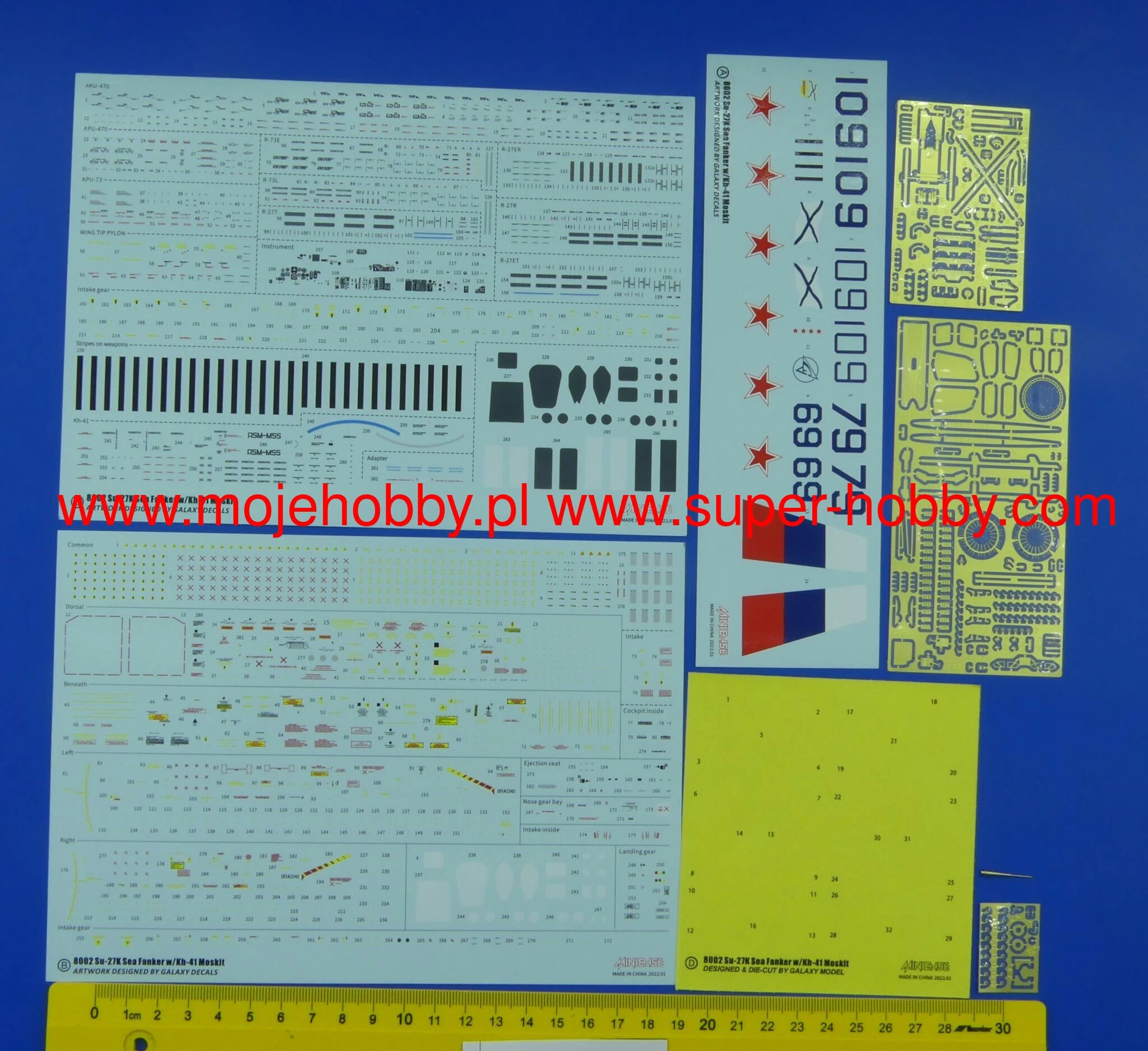 Minibase 8002 Su-27K Sea Flanker W/Kh-41 Moskit - Image 2