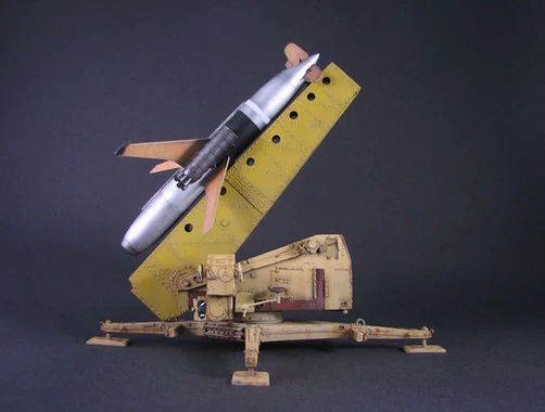 Custom Scale 35019 Rheinmetall-Borsig R-III Anti-aircraft Missile Rheintochter - Image 7